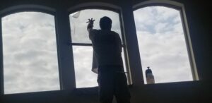 placing residential window tinting